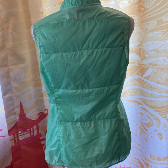 NIKE RUNNING VEST SEA FOAM GREEN VERY LIGHT PUFF - Picture 3 of 7